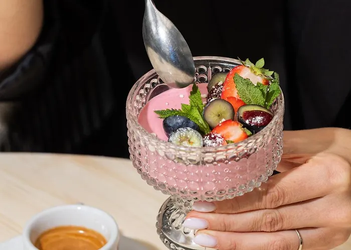 Egles Apartamentai * פלאנגה